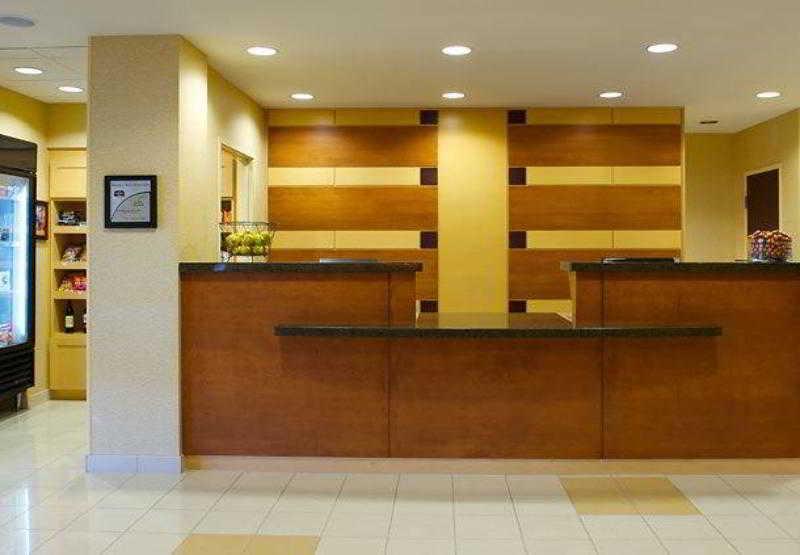 Hotel Springhill By Marriott Portland